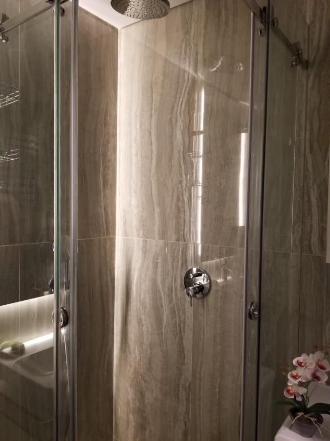 Azura Residence - New Luxury Apartment 베오그라드 외부 사진